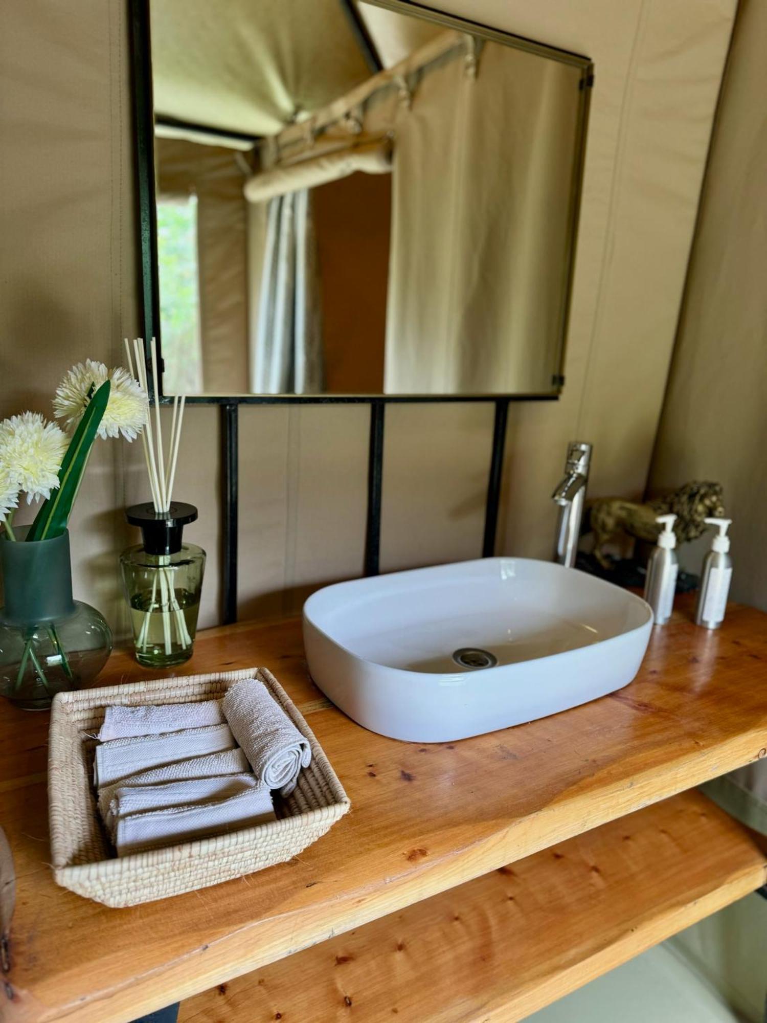 Olkinyei Mara Tented Camp Talek Extérieur photo